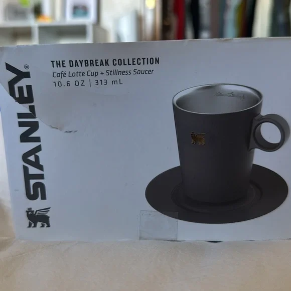Stanley Daybreak Collection Mug and Saucer - Picture 4 of 4